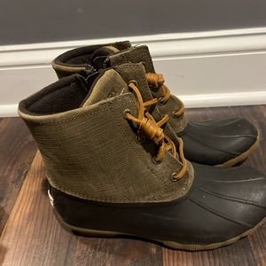 Sperry boots